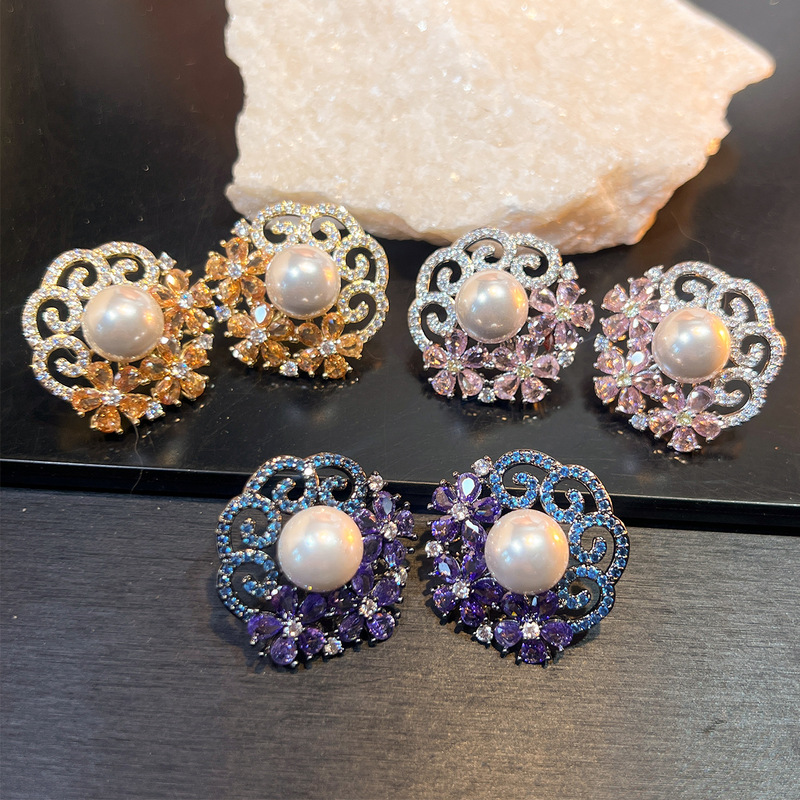 Vintage Fashion Center - Brincos Vintage em Forma de Flor