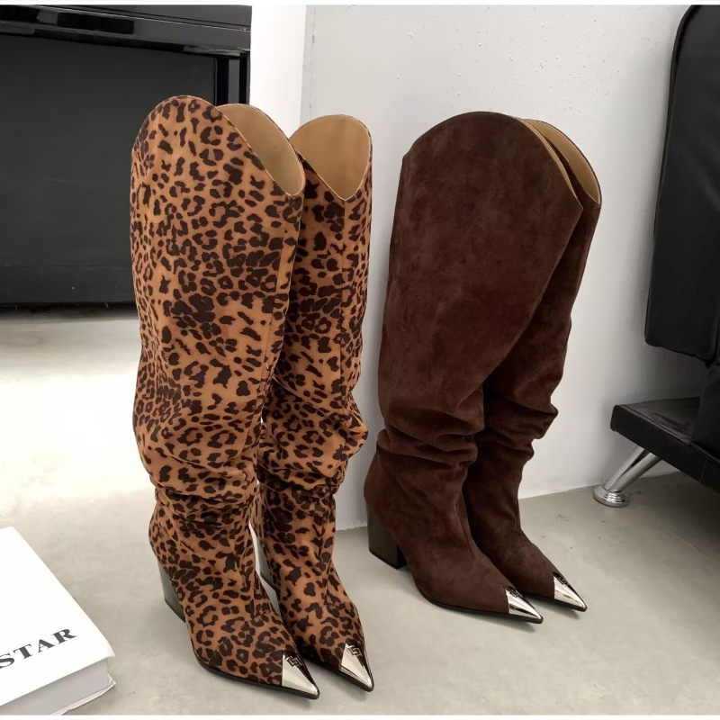 Botas de cano alto com estampa - Vintage Fashion Y2K avaliação e preço